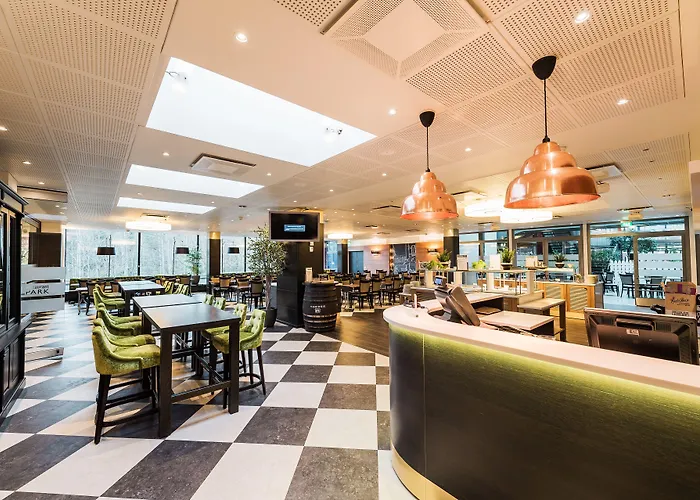 Hotel Haaga Central Park