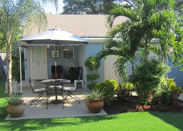 Dog friendly hotels Sheridan Guesthouse