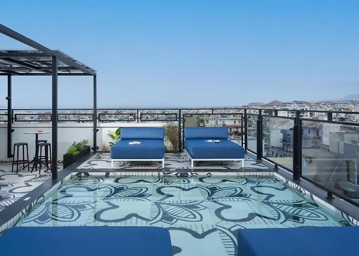 Hotels with a view Pal Living In A Concept