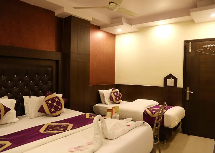 Hotel Shivam International