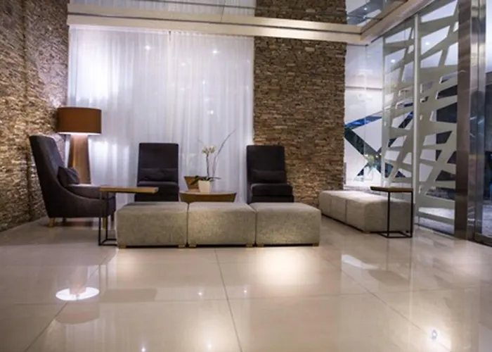 Hotel cerca del aeropuerto: Howard Johnson Plaza Buenos Aires