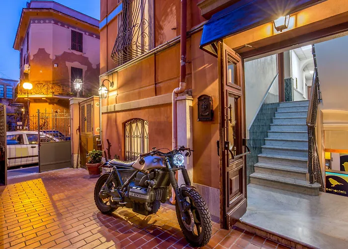 Resort: Free Hostels Roma