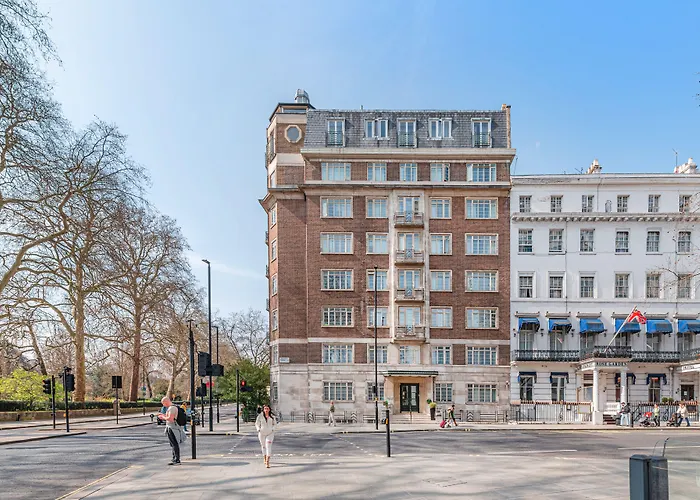 Fountain House Apartments - Hyde Park, London