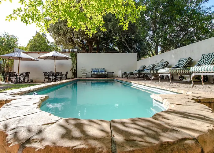 Resort: Evergreen Manor And Spa