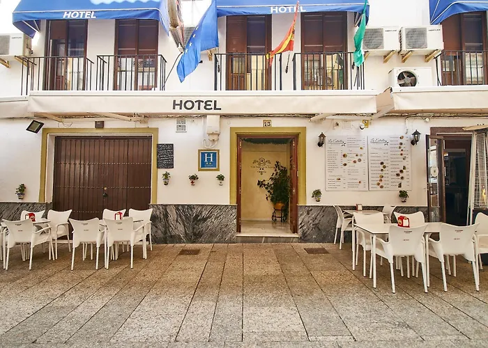 Сity center hotels Virgen De Los Reyes