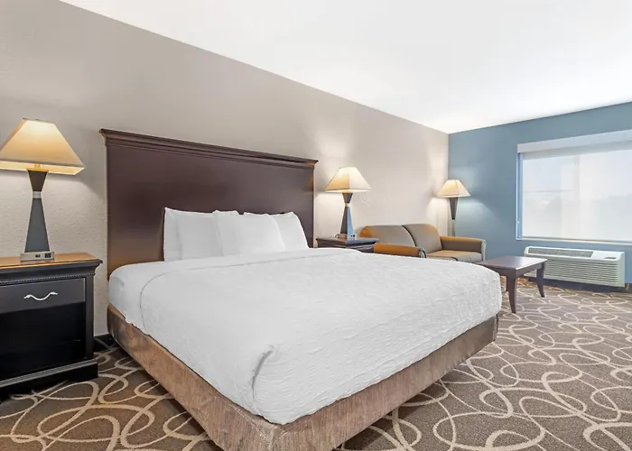 Best Western Plus Eau Claire Conference Center