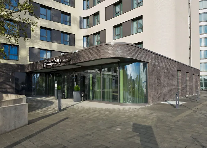 Familiehotel: Hampton By Hilton Frankfurt Airport