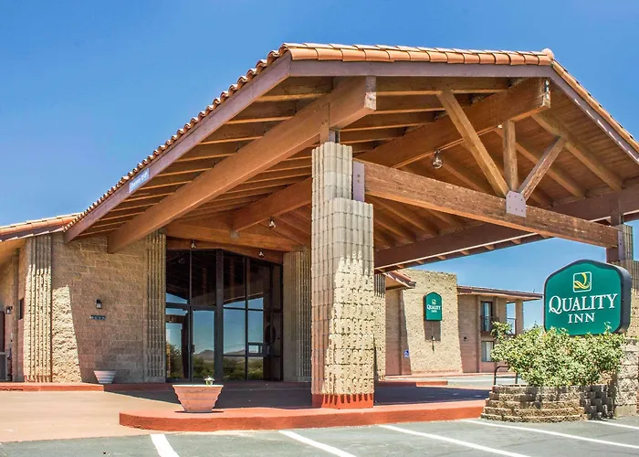 Quality Inn Benson I-10 Exit 304