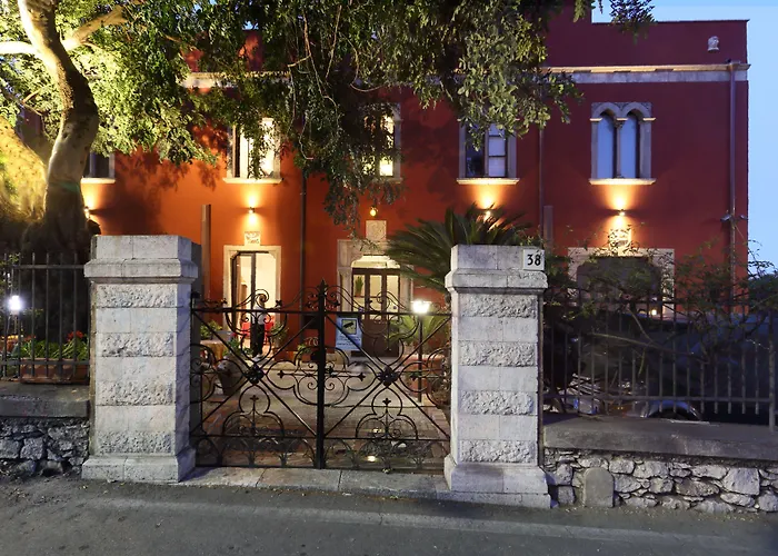 Villa Astoria