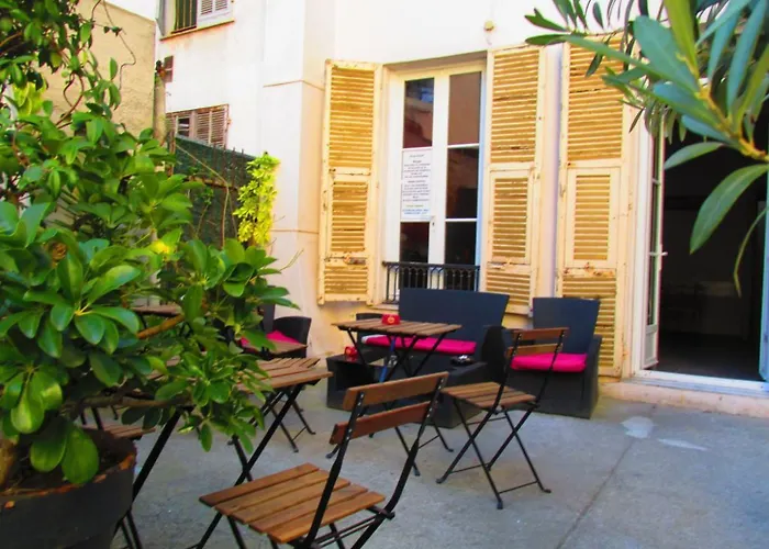 Hostel: Le Pastoral