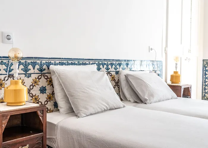 Azulejos Cais Sodre B&B