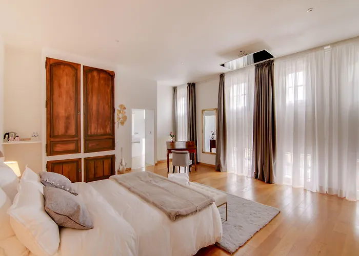 La Villa Des Ducs