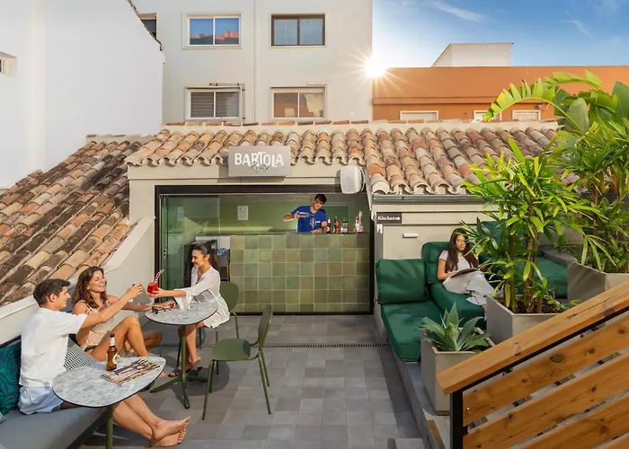 Coeo Hernan Ruiz Rooftop Pool