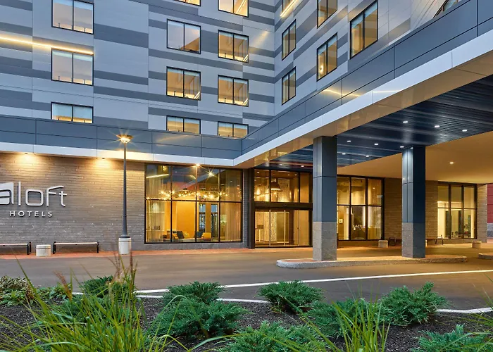 Aloft Portland Downtown Waterfront Me