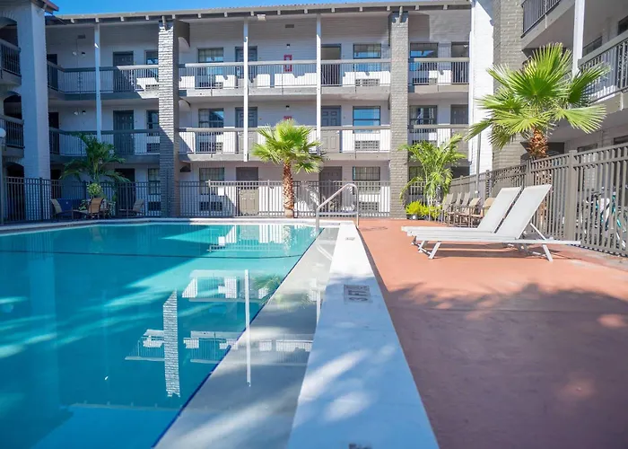 Rodeway Inn Near Ybor City - Casino