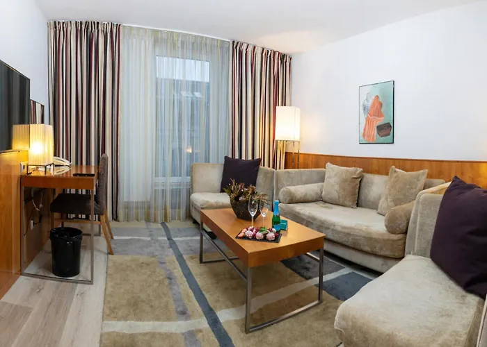 Hotel 5 stelle: K+K Hotel Opera