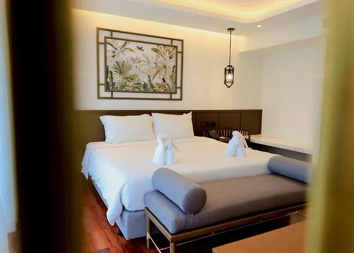 Peach Hill Resort - Sha Extra Plus