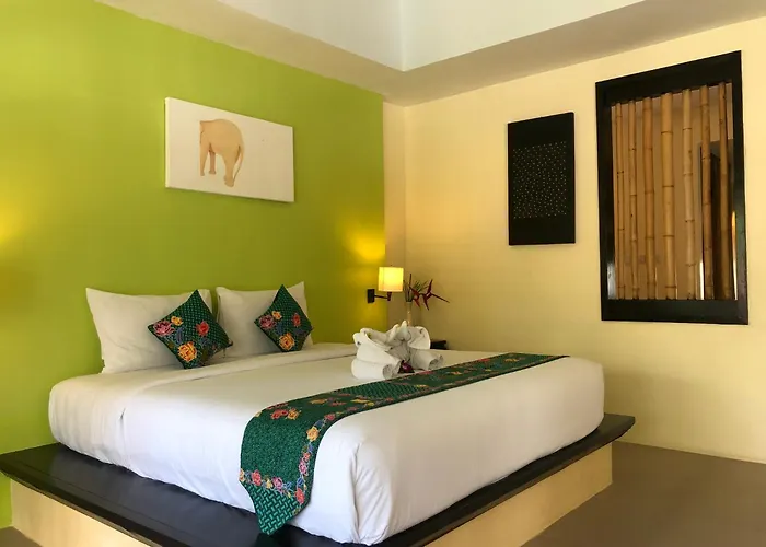 Hotel de 4 estrellas: Palm Galleria Resort