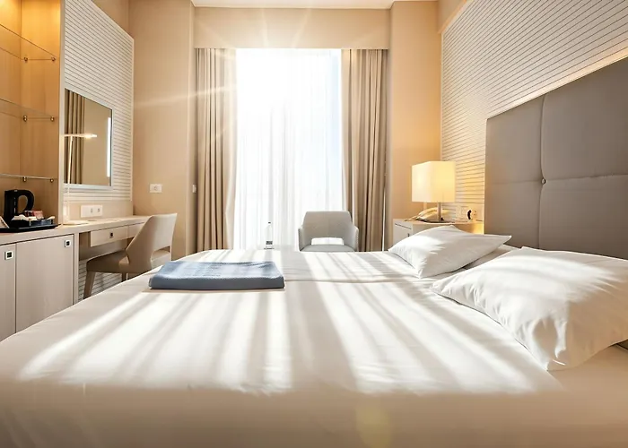 Hôtel accueillant les animaux: Bull Reina Isabel & Spa