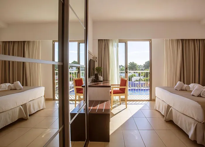 Hôtel Ping Pong: Hotel Puchet Ibiza