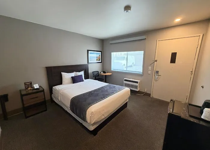 Heritage Inn
