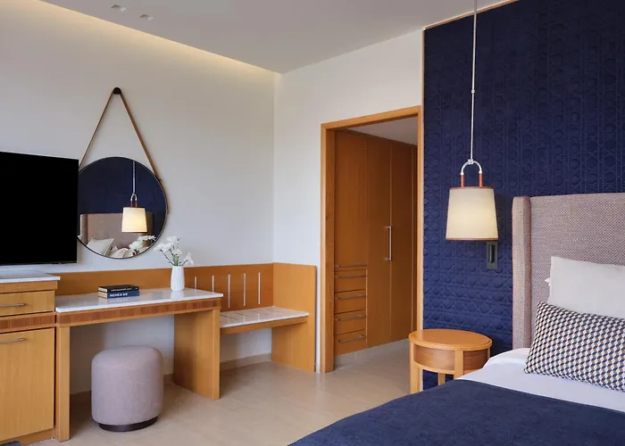 Jacuzzi-Hotel: Atlantica Oasis Hotel