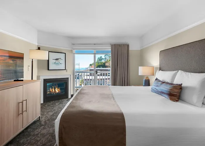 3 star hotels Looking Glass
