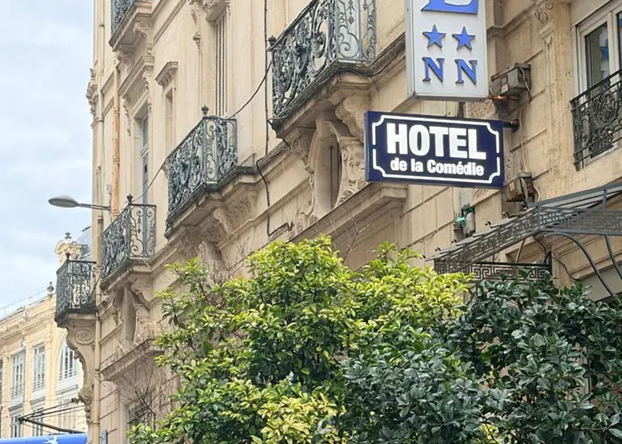 Central hotel: Hotel De La Comedie - Place De La Comedie
