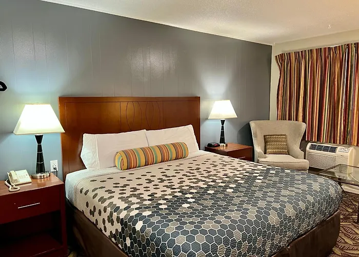 Travelers Inn Eugene University