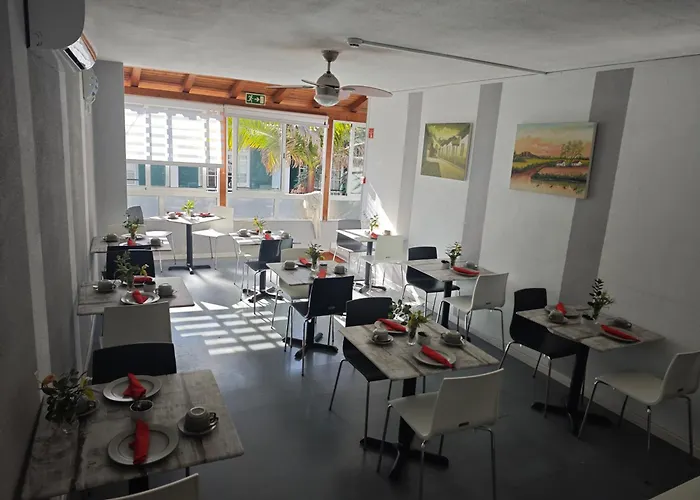 Hotel perto da faculdade: Residencial Melba