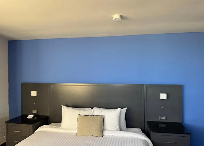 Hotel Corona Plaza