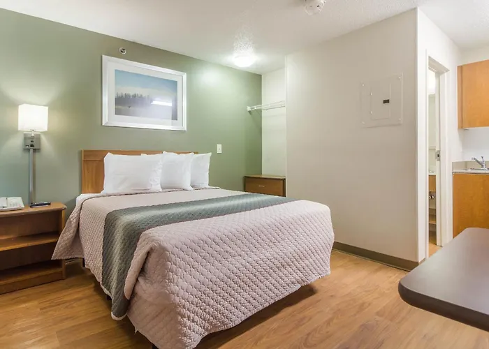 Hotel: Hometowne Studios By Red Roof Houston - Northwest