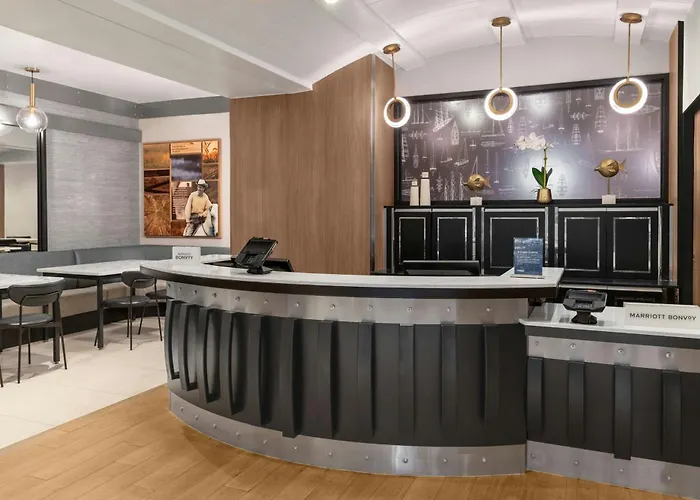 Hotel with Tennis: Fairfield Inn By Marriott New York Manhattan/Financial District