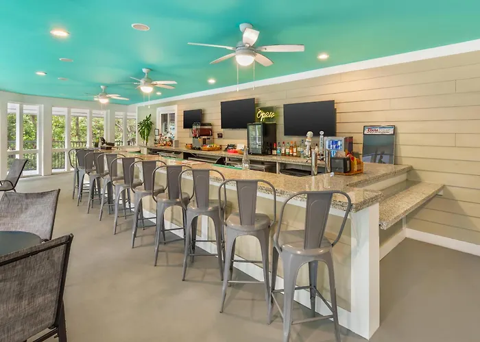 Resorts Guide Hilton Vacation Club Beachwoods Kitty Hawk