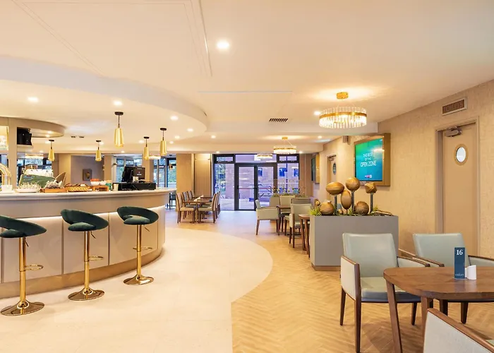 Hotel with Tennis: Brennan Court Guest Accommodation