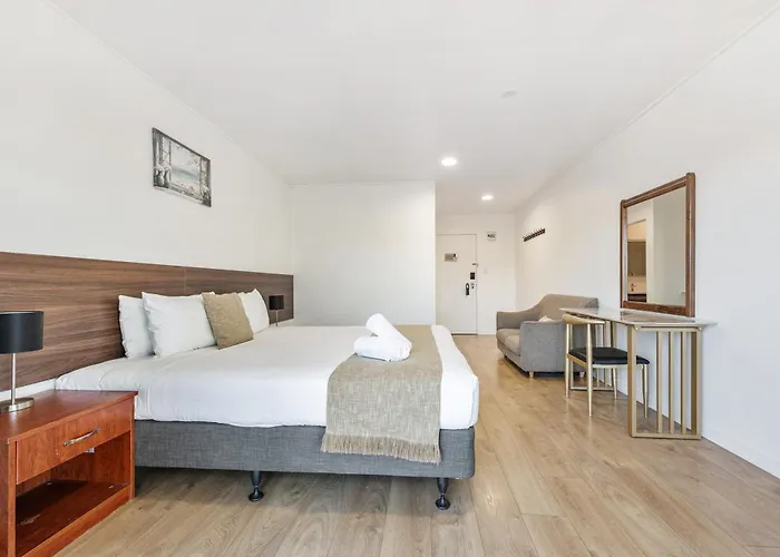 Auckland Airport Easy Hotel