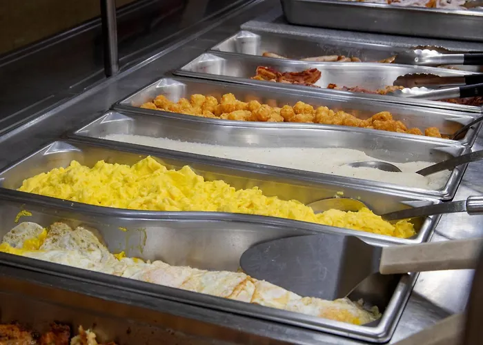 Cheap hotel: Epworth By The Sea