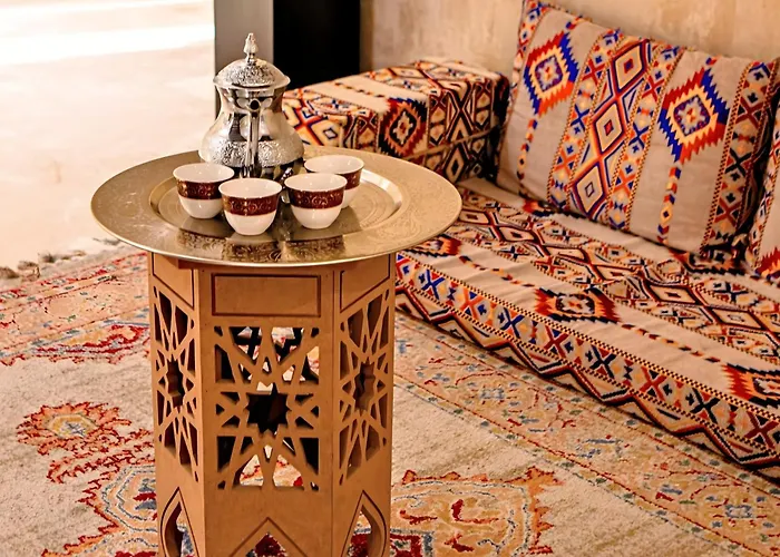 Hot Tub in Room Asma Al Barsha