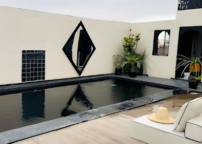 Jacuzzi hotel: Riad Palais Didier Six