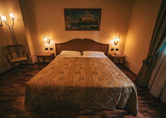 Hotel Camoretti