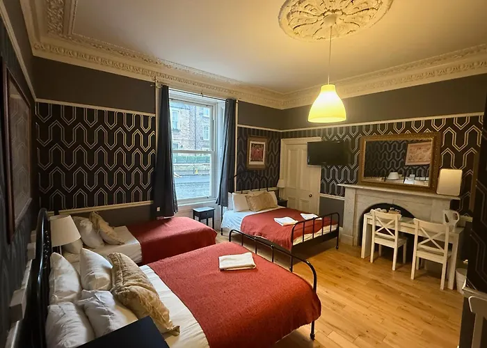3 sterren hotel: Balmore Guest House