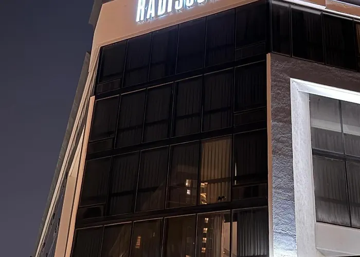 Casino hotel: Radisson Hotel St Louis Downtown Convention Center