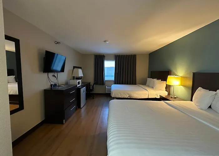 Baymont Inn & Suites By Wyndham Lincoln Ne