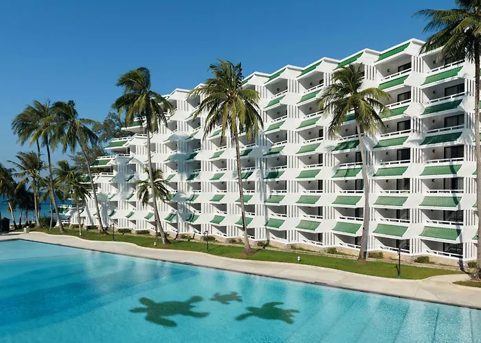 Le Meridien Phuket Beach Resort
