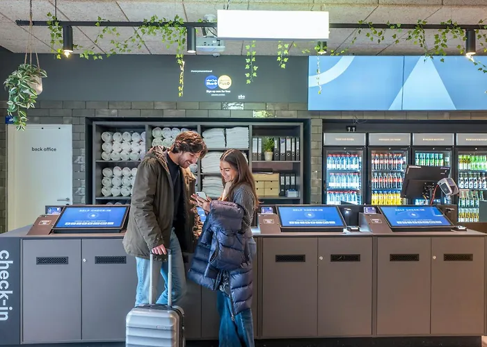 Hotel cerca del colegio: A&O Copenhagen Sydhavn