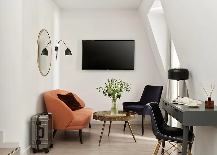Hotels With Four Stars Bob W London Hyde Park