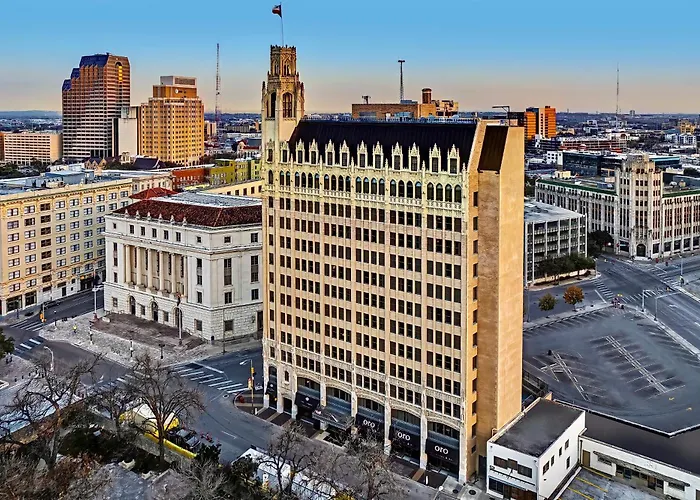 The Emily Morgan Hotel - A Doubletree By Hilton