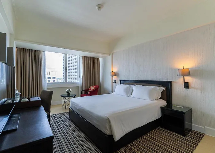 Luxury hotel only: Centara Hotel Hat Yai