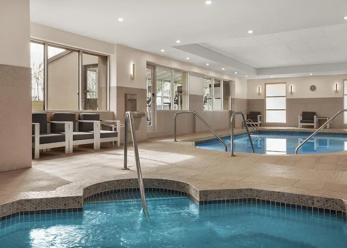 Boutique hotel only: Holiday Inn Calgary Airport By Ihg