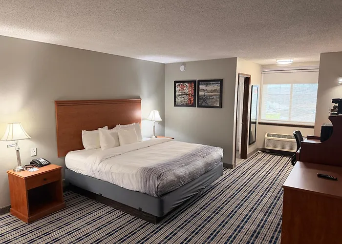 Americinn By Wyndham Downtown